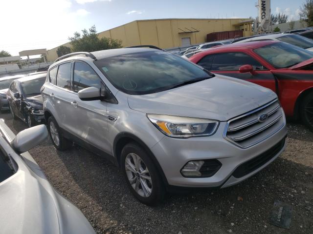 FORD ESCAPE SE 2018 1fmcu0gd3jua74318