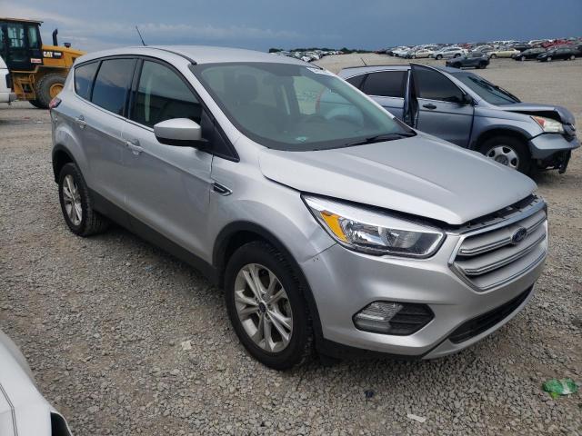 FORD ESCAPE SE 2019 1fmcu0gd3kua39733