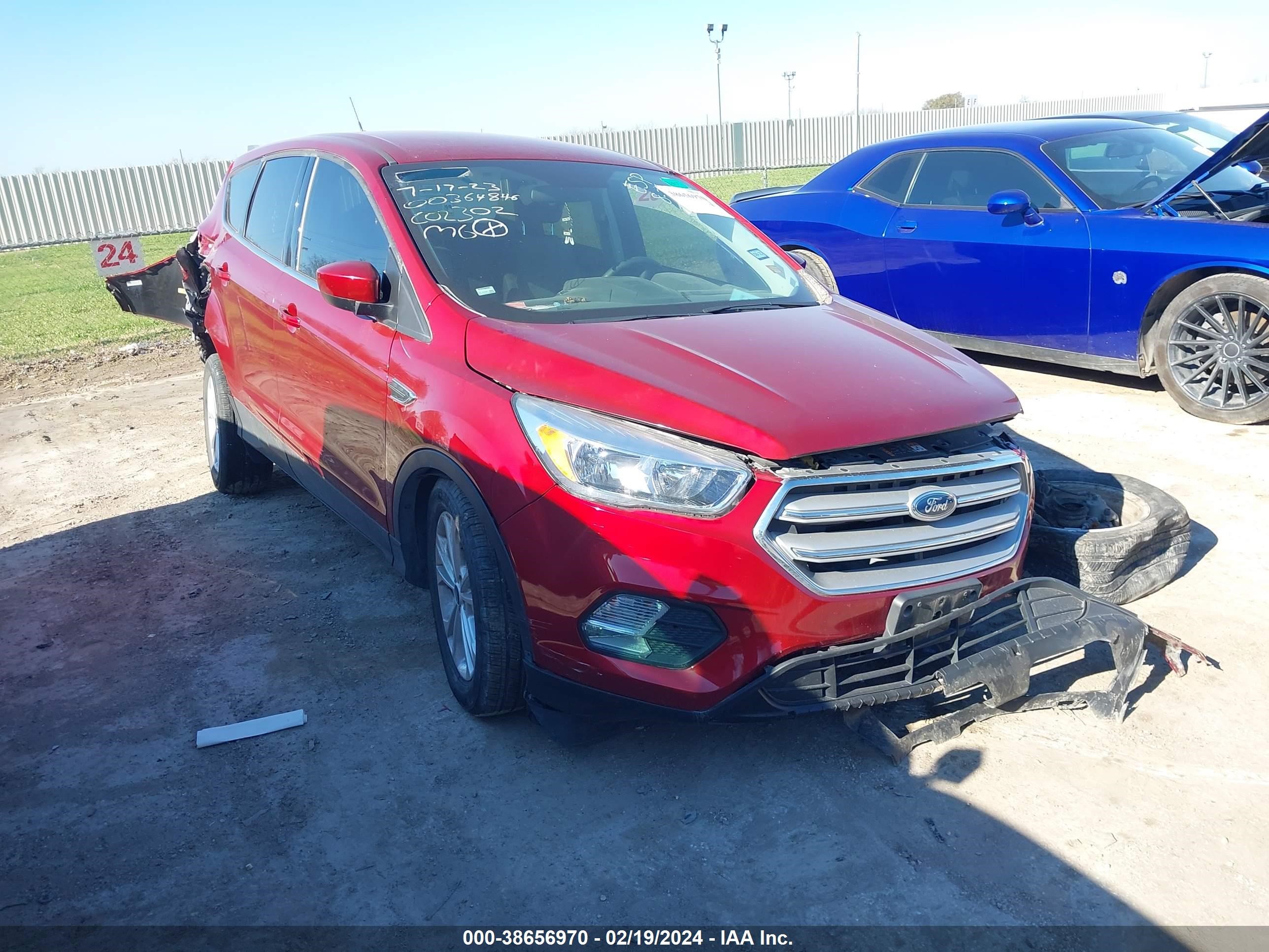 FORD ESCAPE 2019 1fmcu0gd3kuc02302