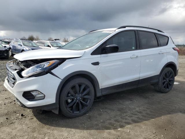 FORD ESCAPE SE 2019 1fmcu0gd4kub30221