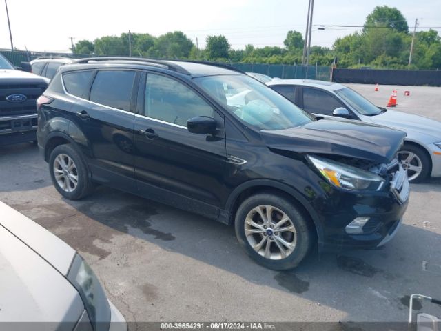 FORD ESCAPE 2018 1fmcu0gd5jua72764