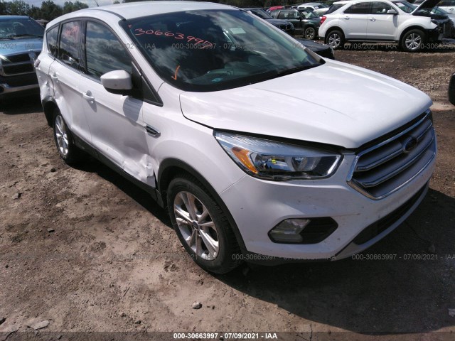 FORD ESCAPE 2017 1fmcu0gd6hub28673