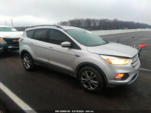 FORD ESCAPE 2018 1fmcu0gd6jud06829