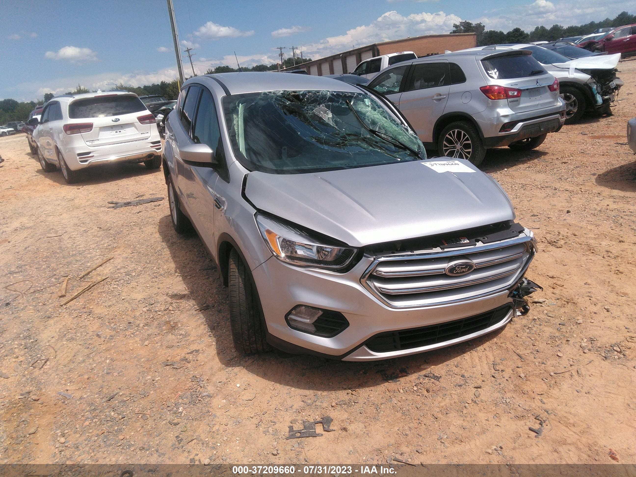 FORD ESCAPE 2019 1fmcu0gd6kub93594