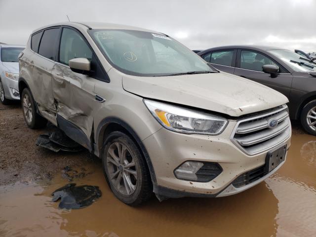 FORD ESCAPE SE 2017 1fmcu0gd7huc24909