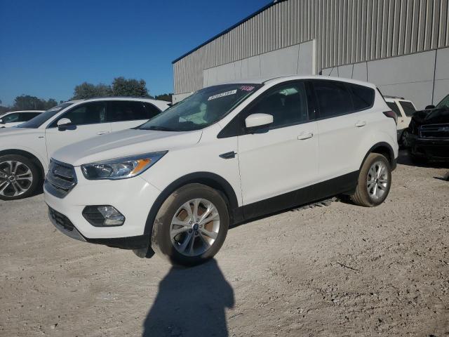 FORD ESCAPE SE 2017 1fmcu0gd7huc60499