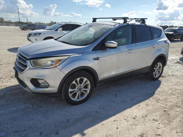 FORD ESCAPE SE 2017 1fmcu0gd7hud71912