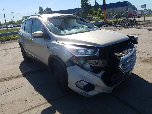 FORD ESCAPE SE 2018 1fmcu0gd7jua03378