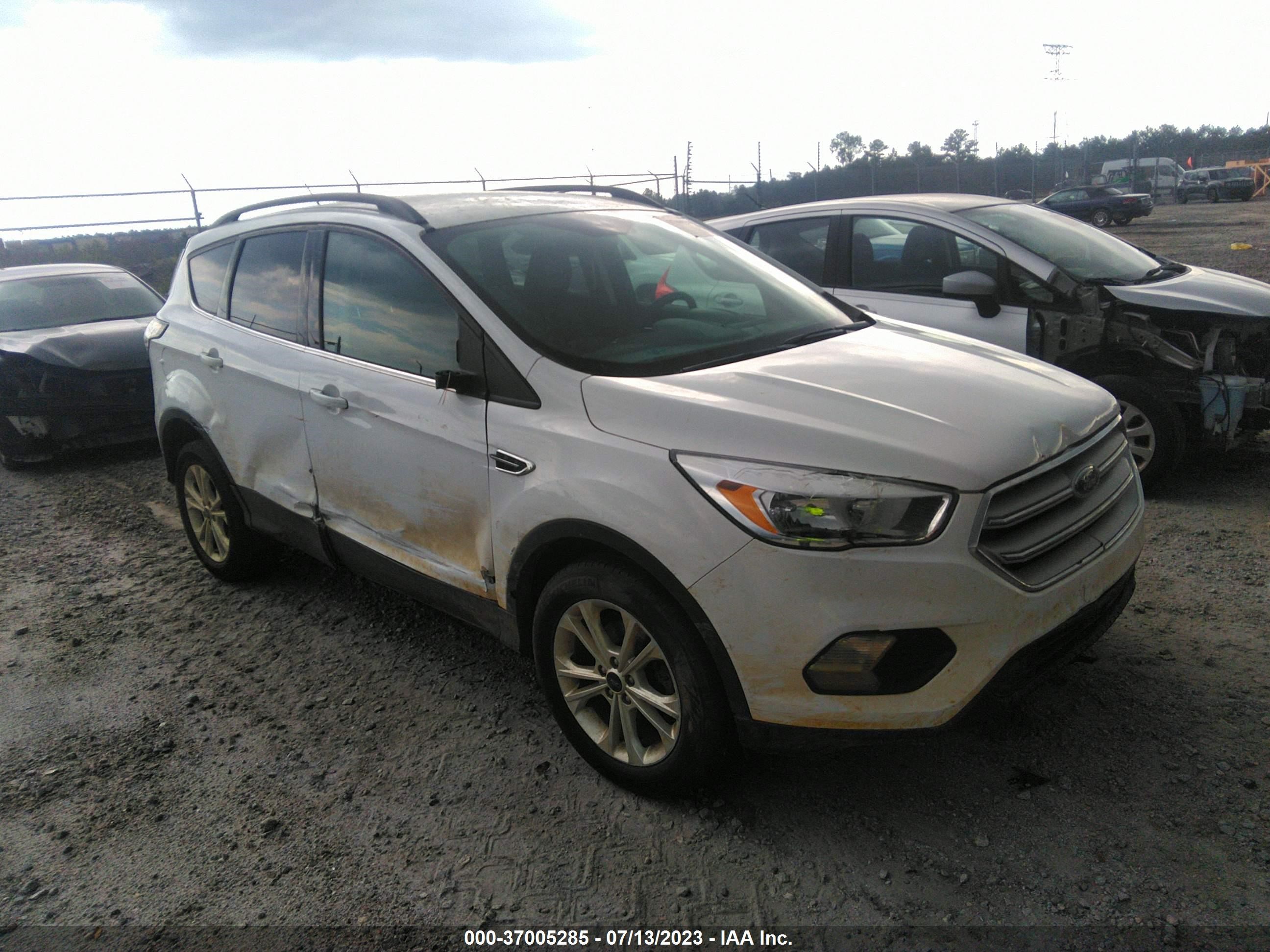 FORD ESCAPE 2018 1fmcu0gd7juc18355