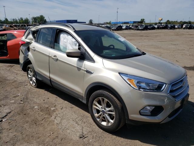 FORD ESCAPE SE 2018 1fmcu0gd7jud18004