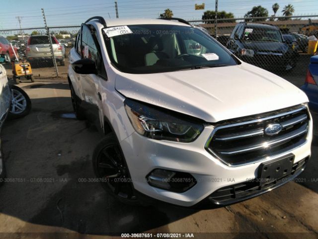 FORD ESCAPE 2017 1fmcu0gd8hue09051