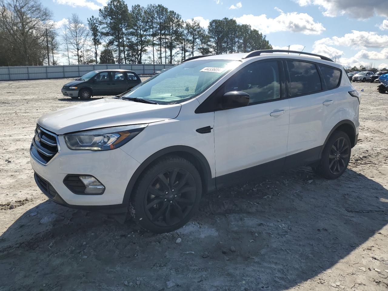 FORD ESCAPE 2017 1fmcu0gd8hue56032