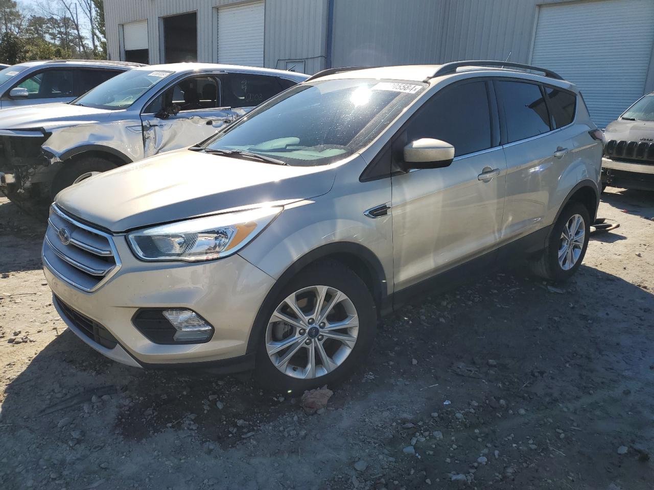 FORD ESCAPE 2018 1fmcu0gd8juc20390