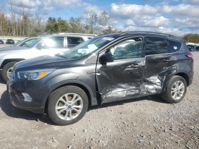 FORD ESCAPE SE 2018 1fmcu0gd8juc85403