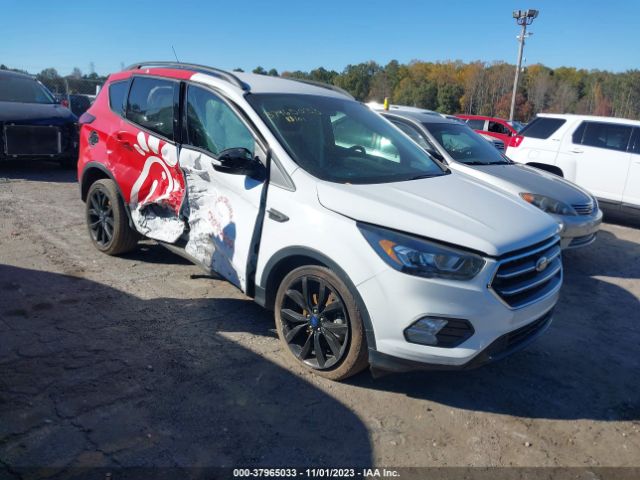 FORD ESCAPE 2019 1fmcu0gd8kub09758