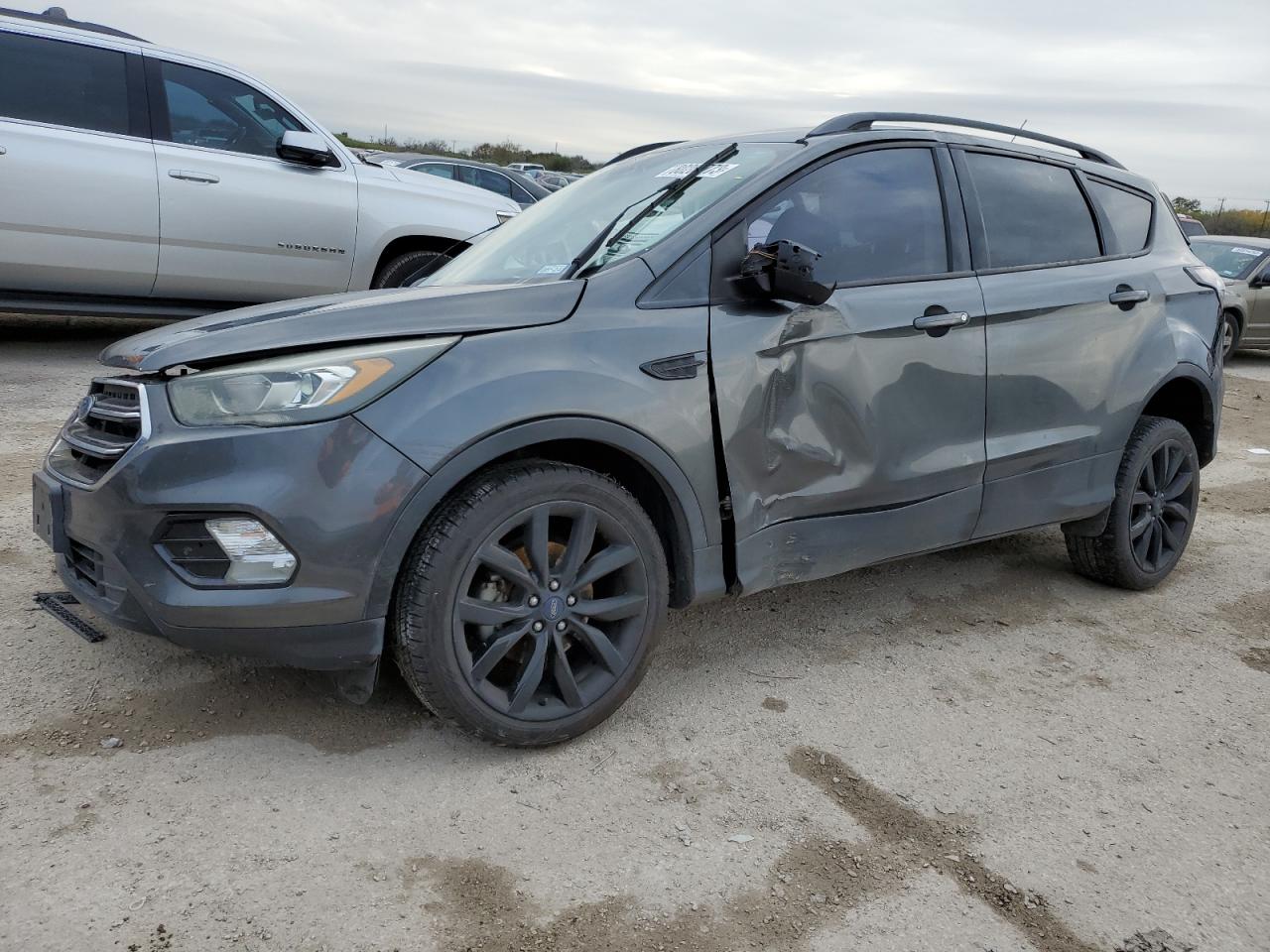 FORD ESCAPE 2017 1fmcu0gd9huc24619