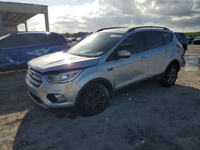 FORD ESCAPE SE 2018 1fmcu0gd9juc90299