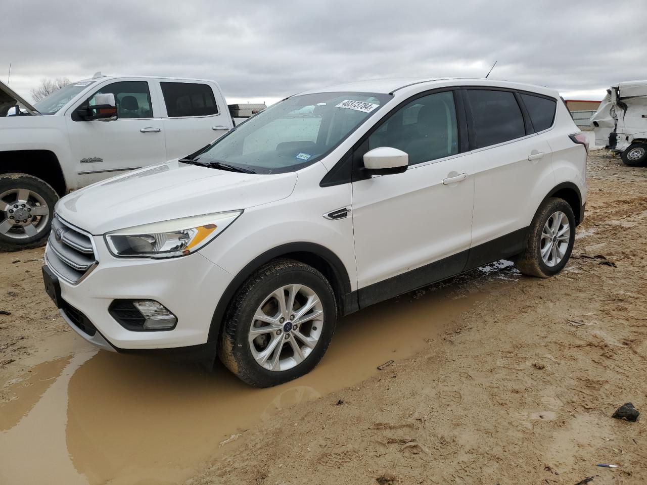 FORD ESCAPE 2017 1fmcu0gdxhua81096