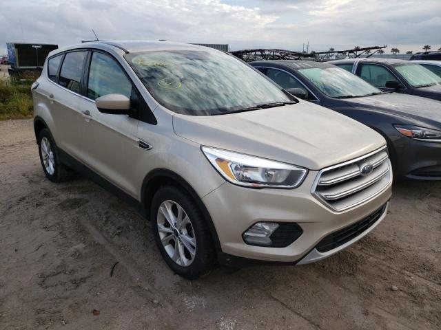 FORD ESCAPE SE 2017 1fmcu0gdxhub86074