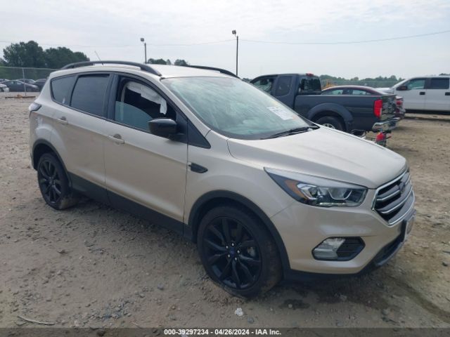 FORD ESCAPE 2018 1fmcu0gdxjub85853