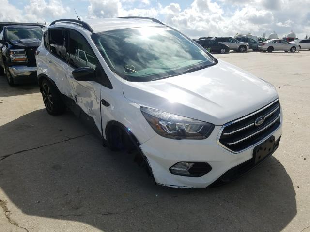 FORD ESCAPE SE 2019 1fmcu0gdxkub14119