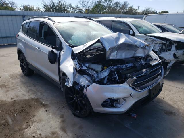 FORD ESCAPE SE 2019 1fmcu0gdxkub57889