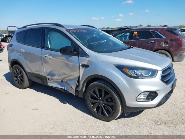 FORD ESCAPE 2019 1fmcu0gdxkuc25320