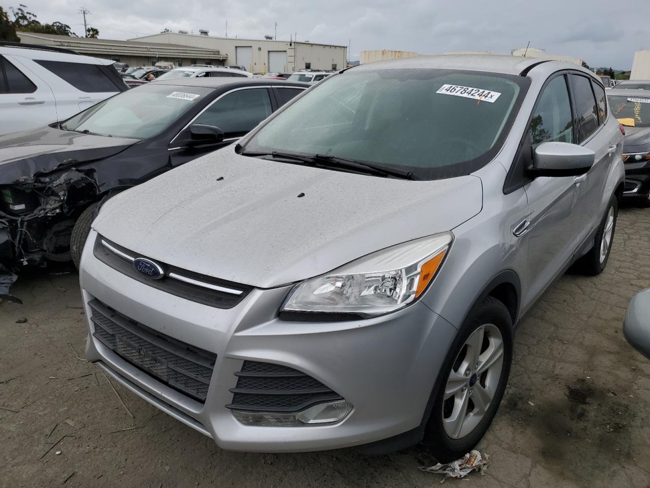 FORD ESCAPE 2015 1fmcu0gx1fua68292