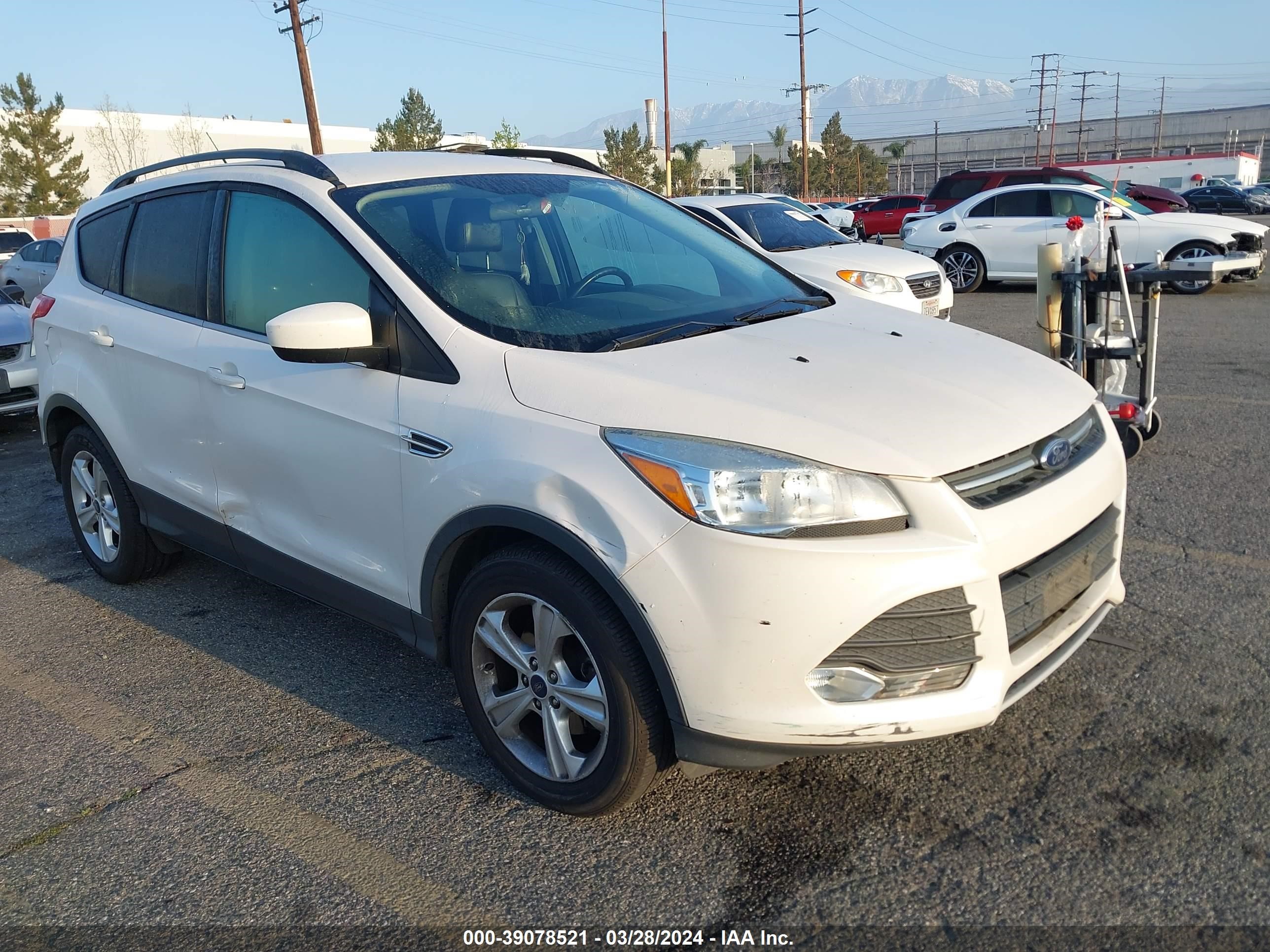 FORD ESCAPE 2016 1fmcu0gx2guc28052