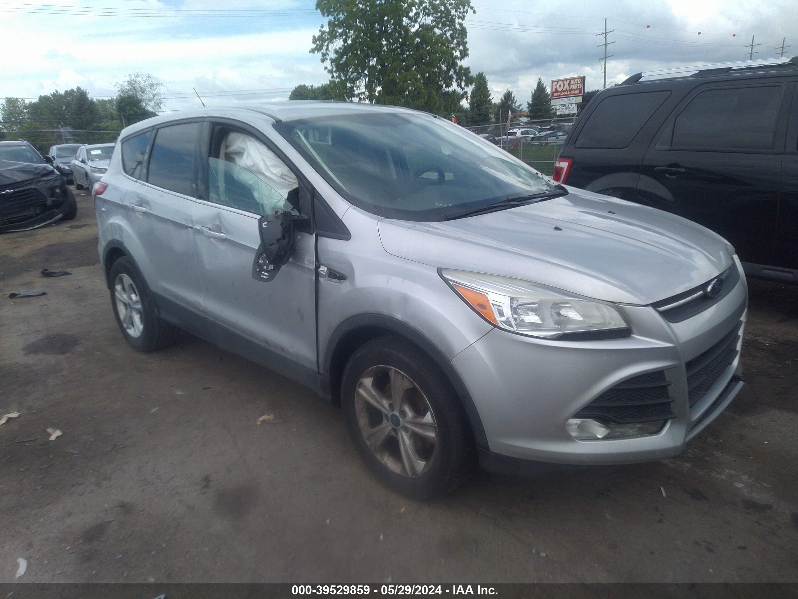 FORD ESCAPE 2016 1fmcu0gx2guc87280