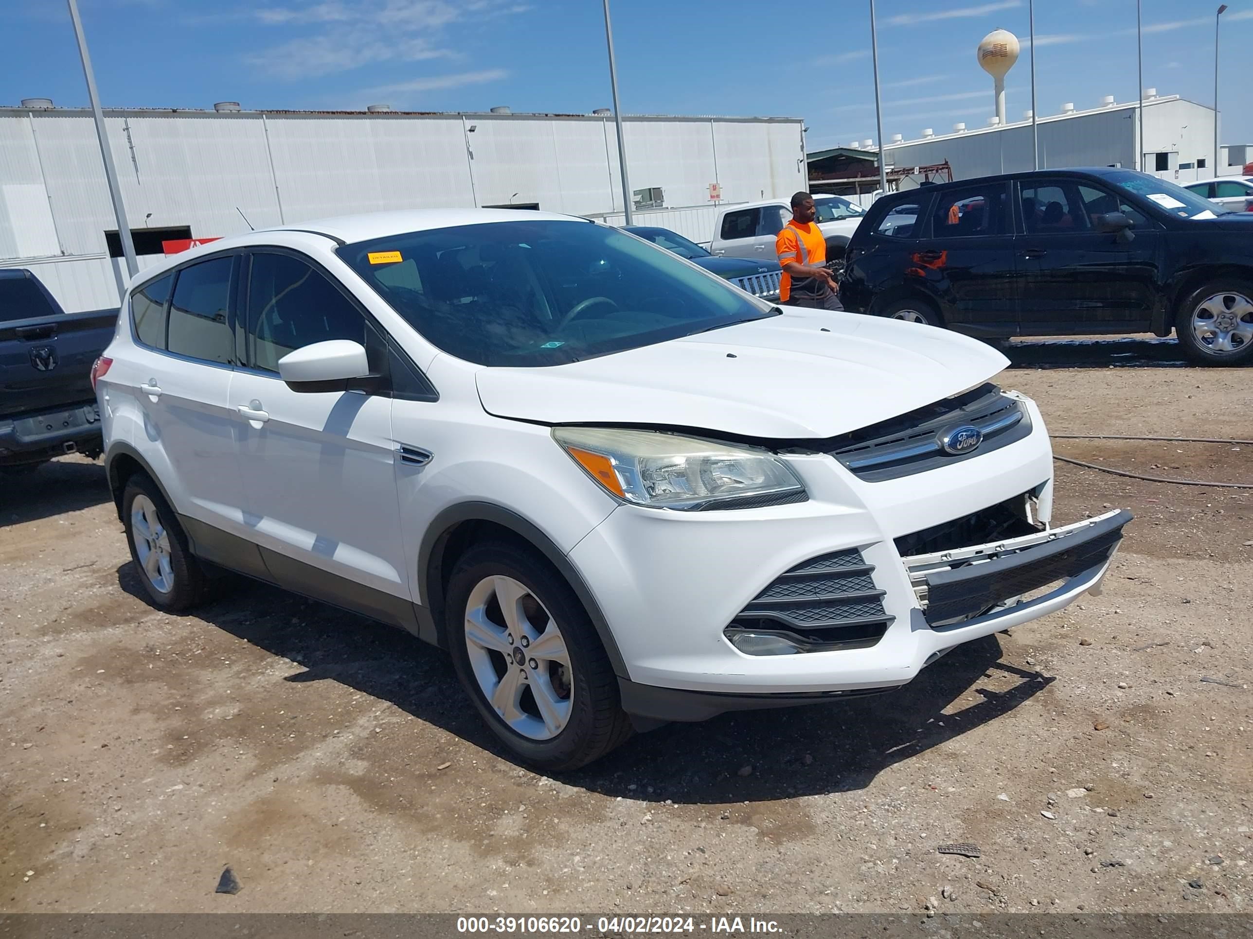 FORD ESCAPE 2015 1fmcu0gx8fuc06068