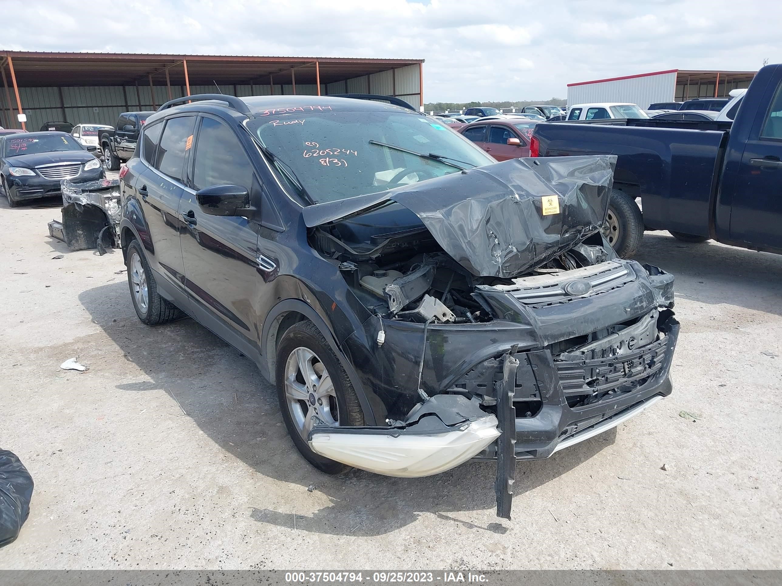 FORD ESCAPE 2015 1fmcu0gxxfub12418