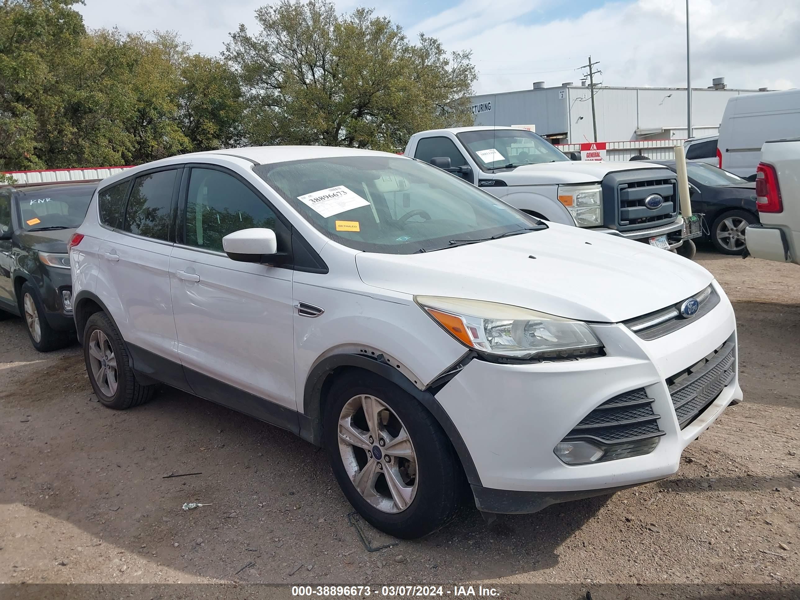 FORD ESCAPE 2015 1fmcu0gxxfuc66434