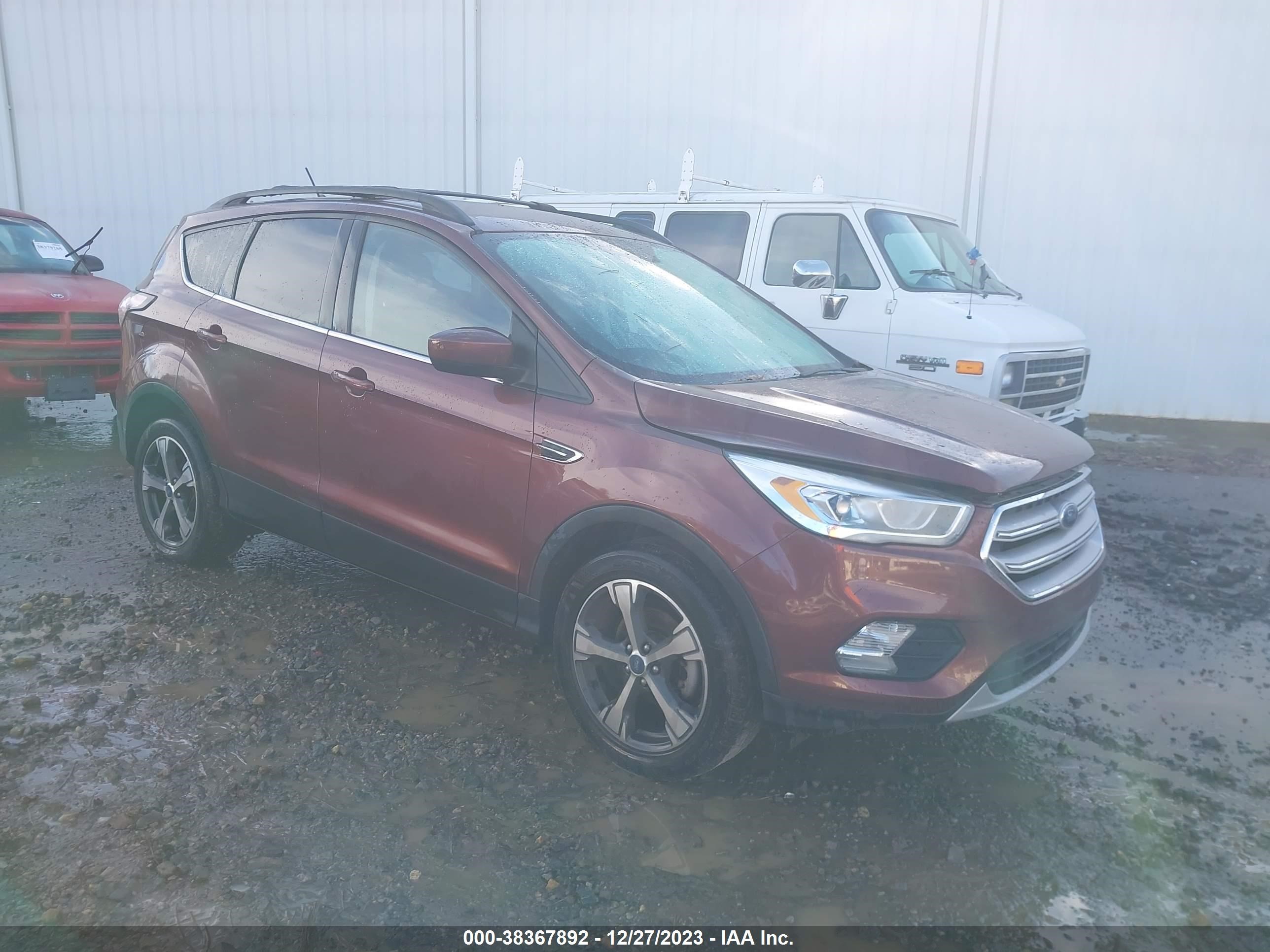 FORD ESCAPE 2018 1fmcu0hd2jub19540