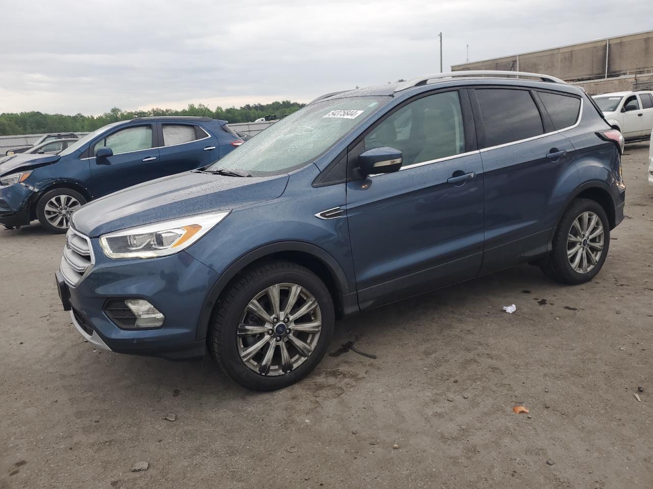 FORD ESCAPE 2018 1fmcu0j91jua17233