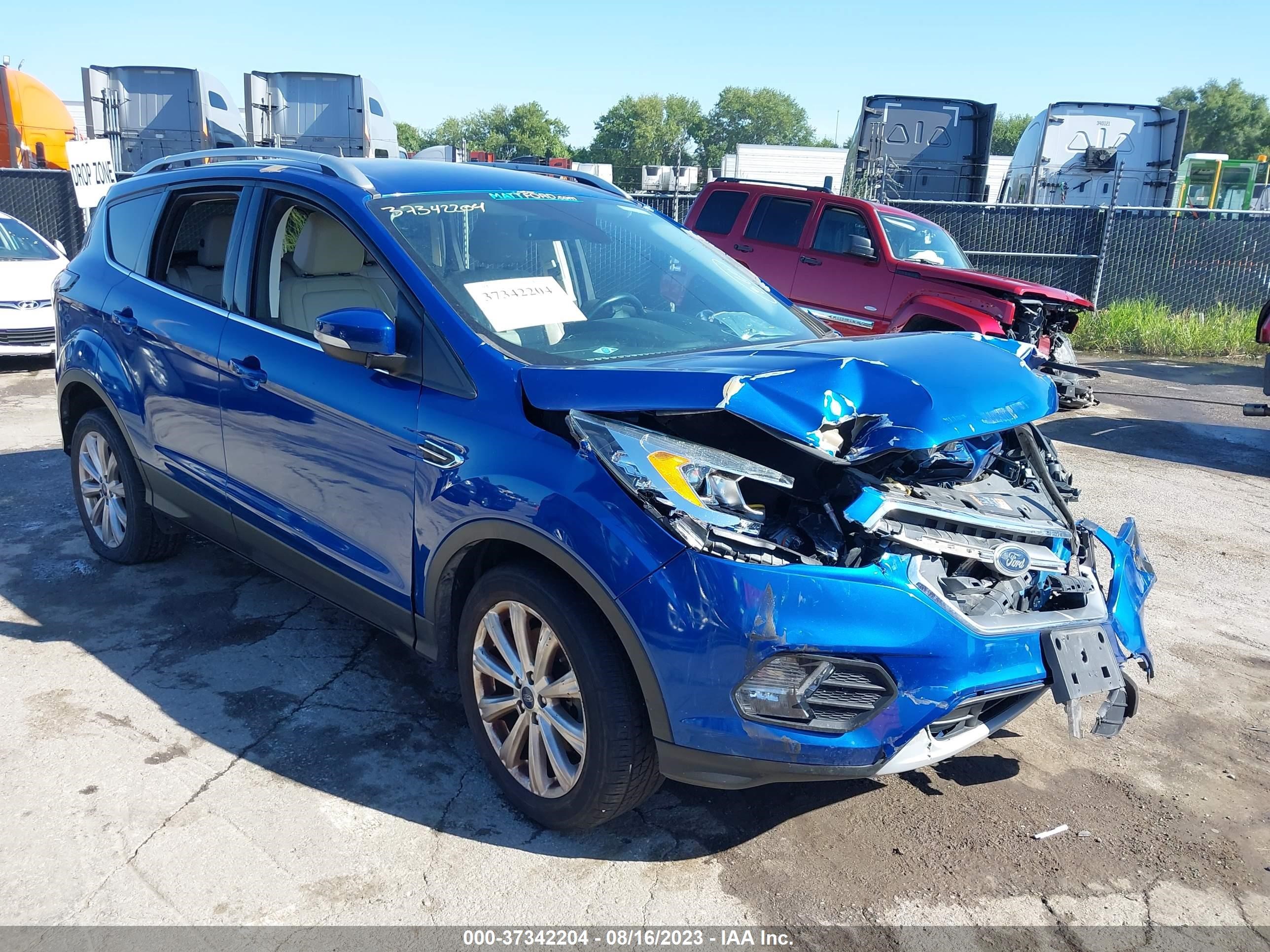 FORD ESCAPE 2017 1fmcu0j94hud74951