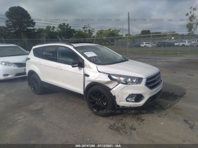 FORD ESCAPE 2017 1fmcu0j97hue00328