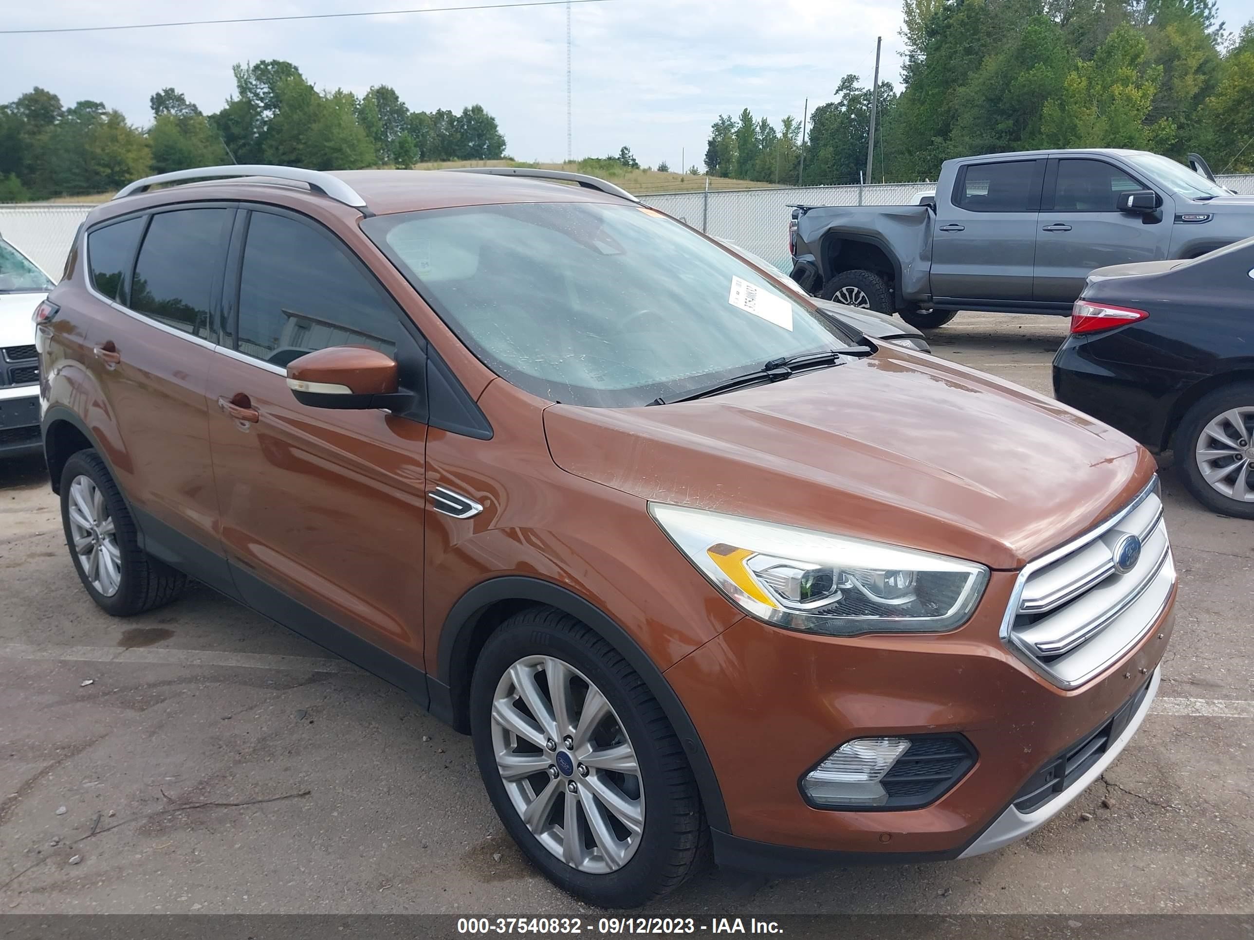 FORD ESCAPE 2017 1fmcu0jd0huc98486