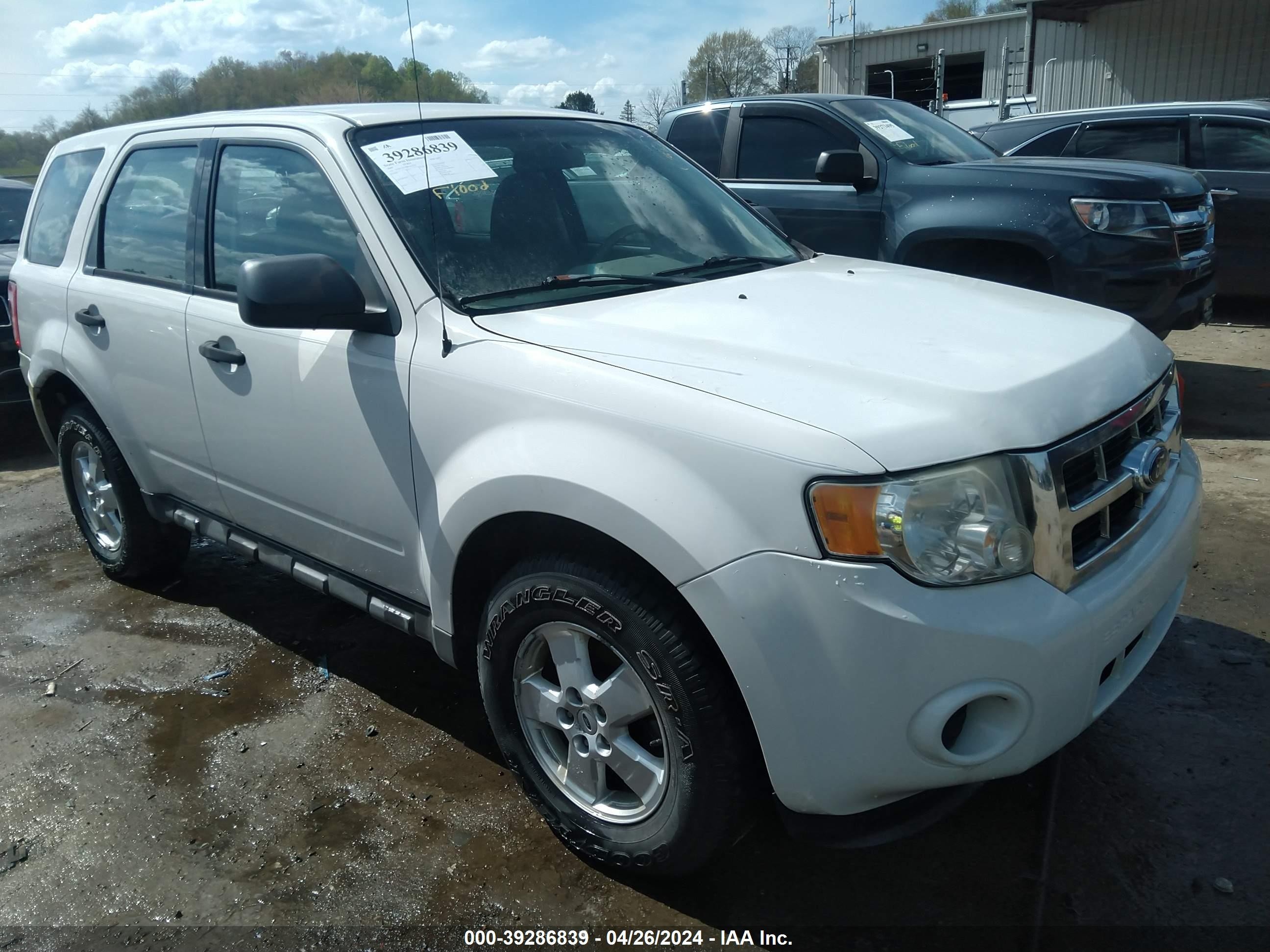 FORD ESCAPE 2009 1fmcu92789kb21016