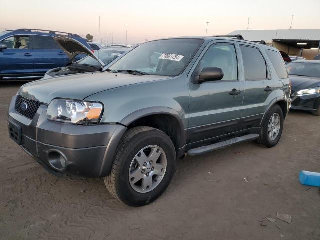 FORD ESCAPE XLT 2005 1fmcu93105kd29752