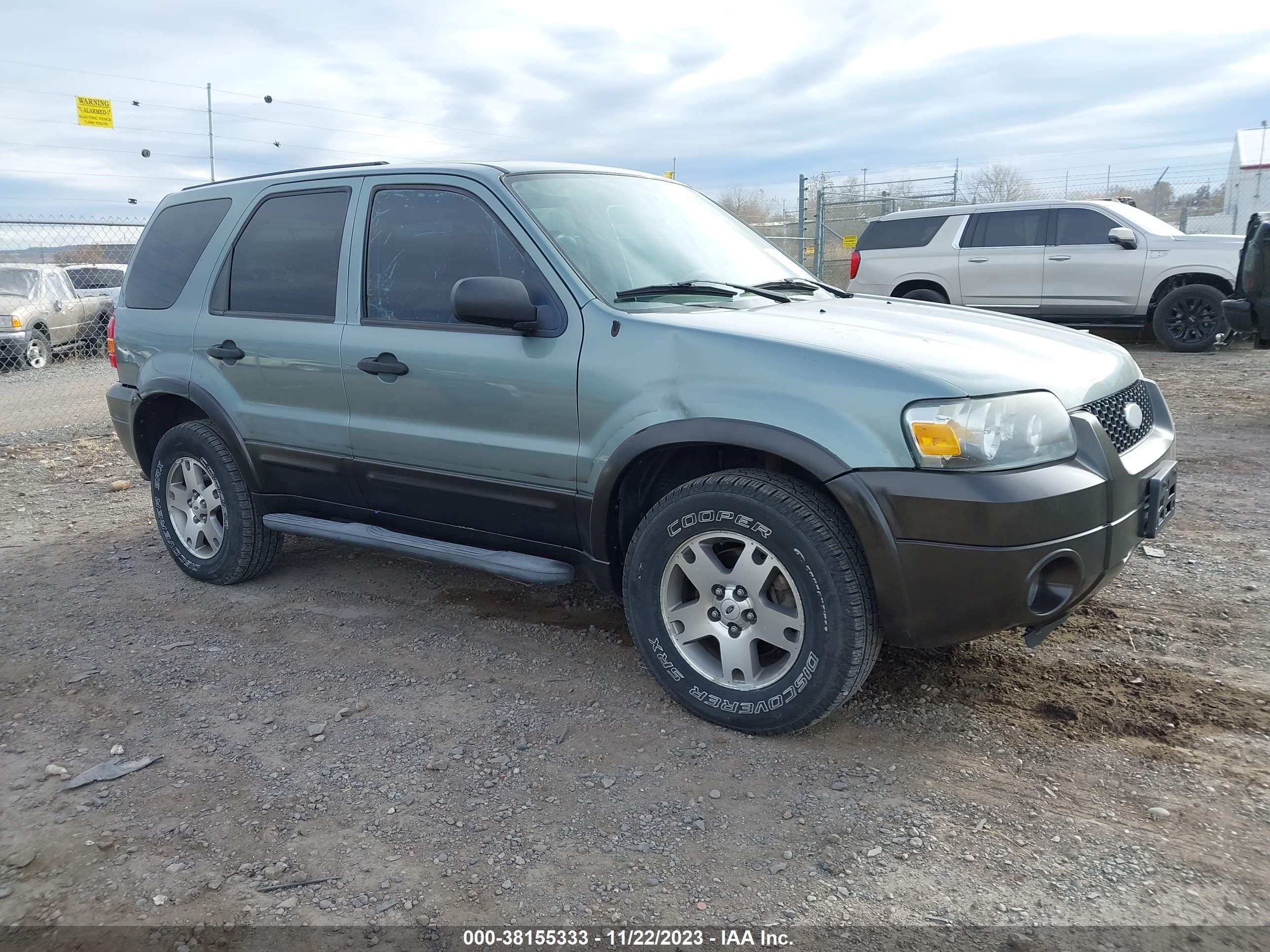 FORD ESCAPE 2005 1fmcu93125kd64356