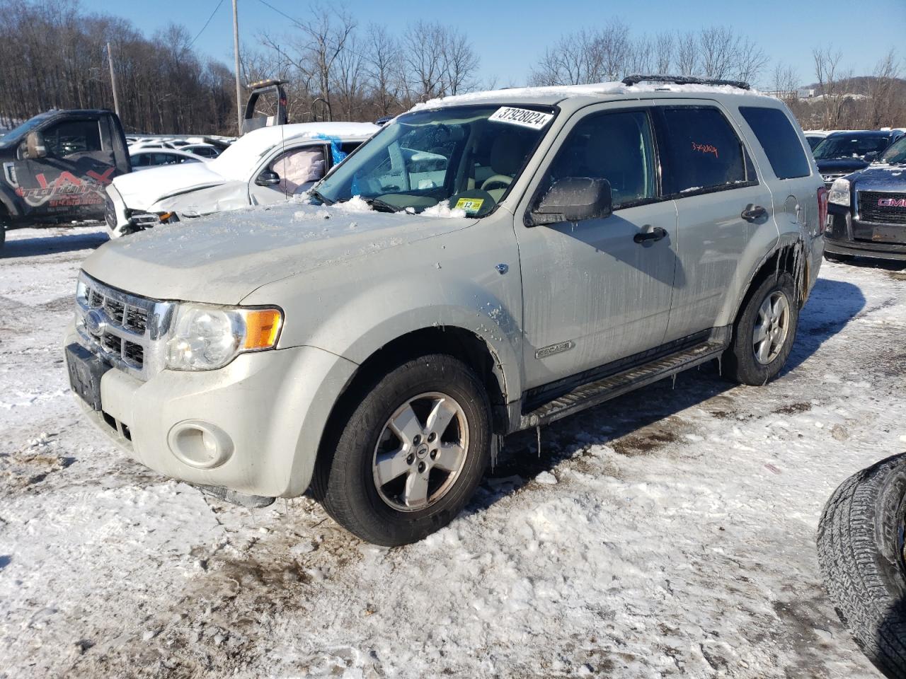 FORD ESCAPE 2008 1fmcu93138kc24028