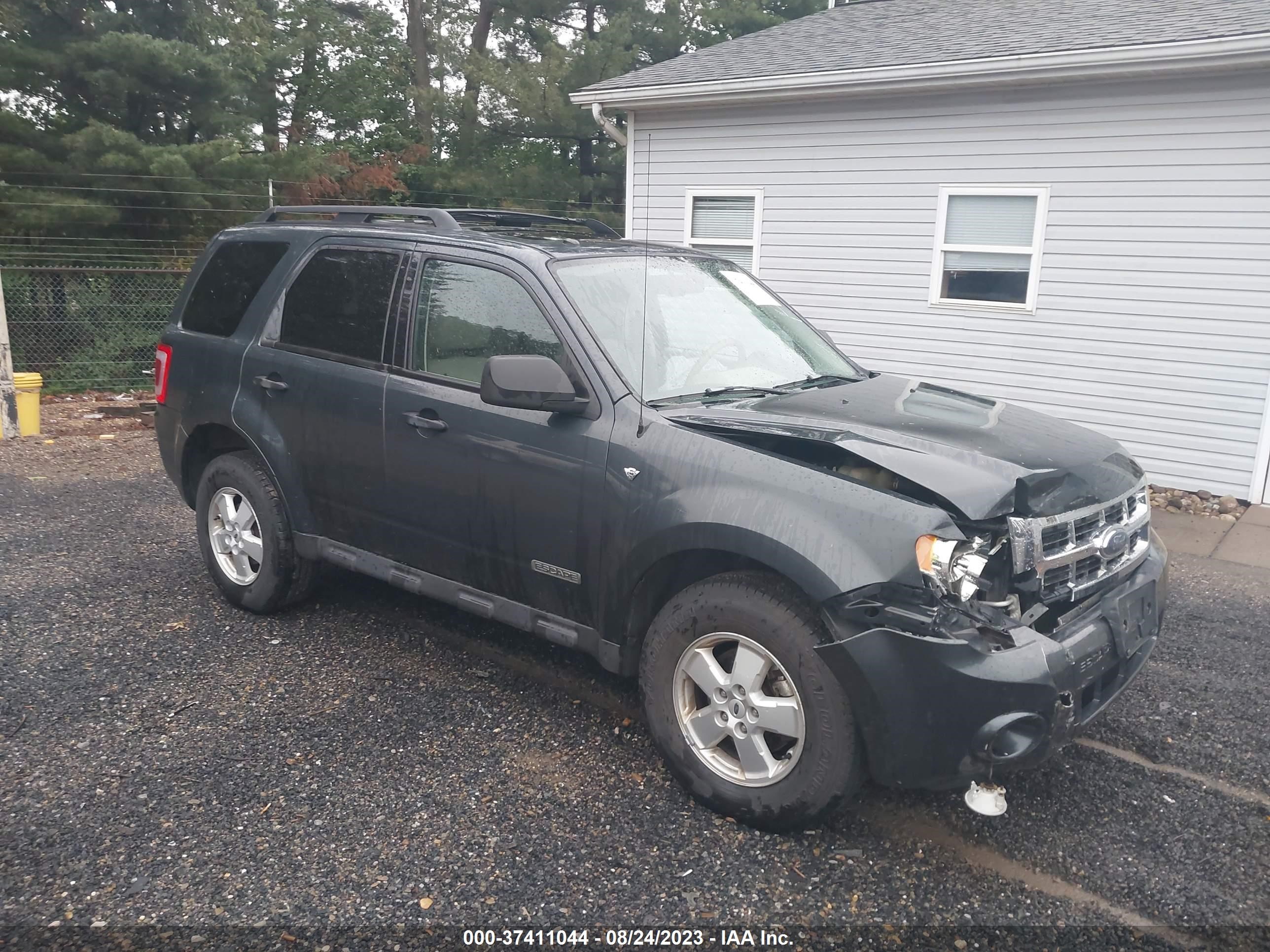 FORD ESCAPE 2008 1fmcu93158kc31532