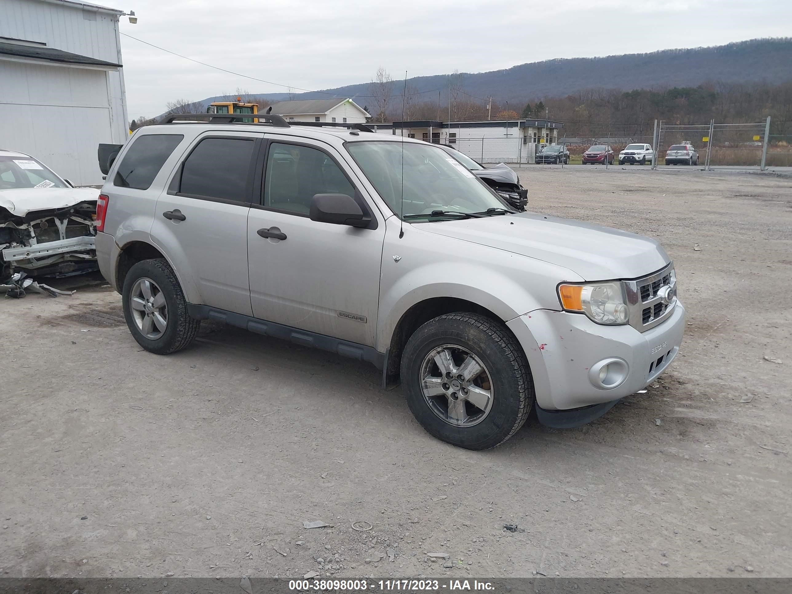 FORD ESCAPE 2008 1fmcu93168kd84324