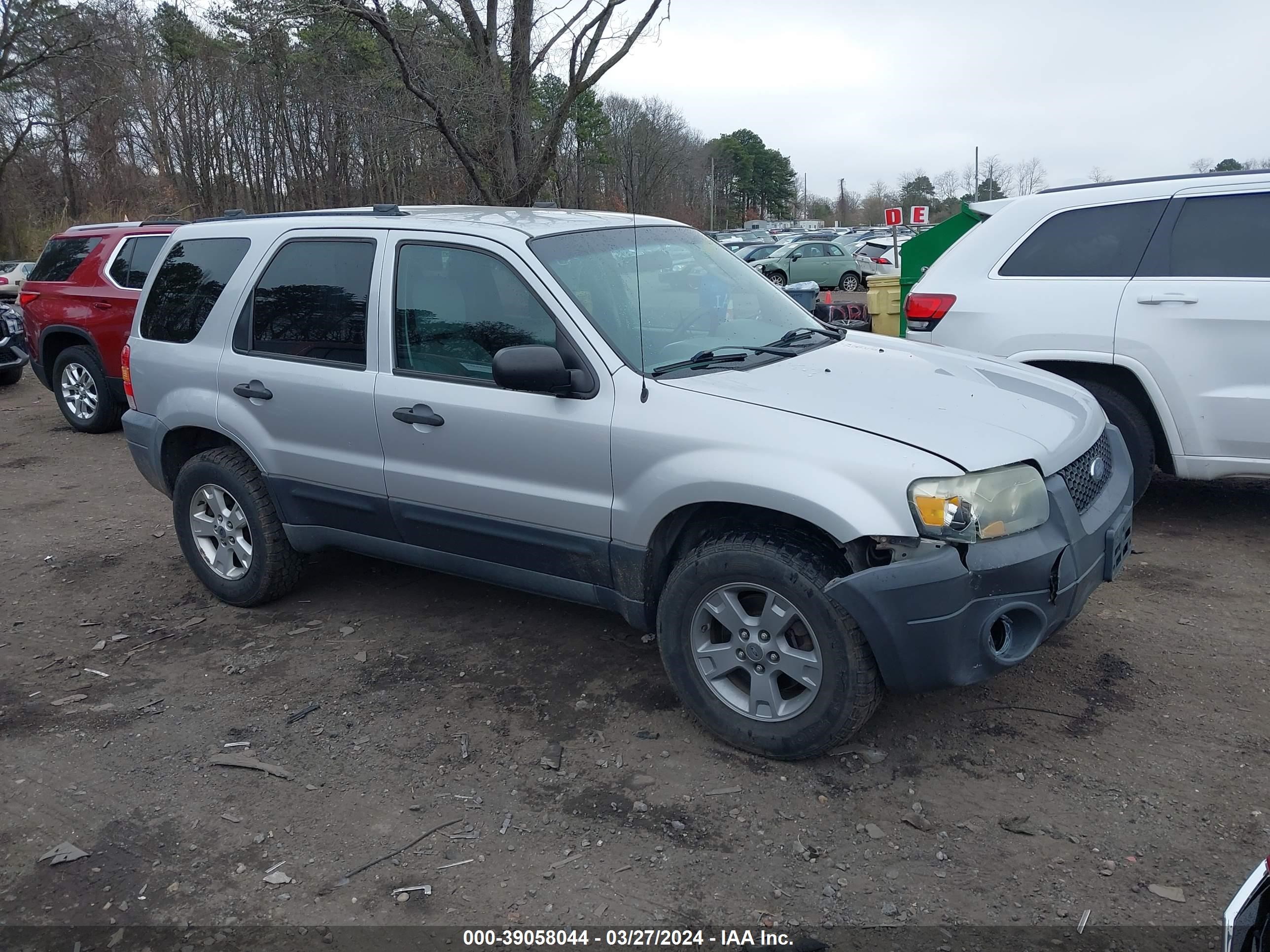 FORD ESCAPE 2005 1fmcu93175ka50427