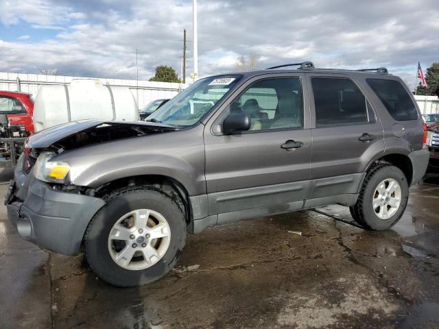 FORD ESCAPE 2005 1fmcu93185kd40871