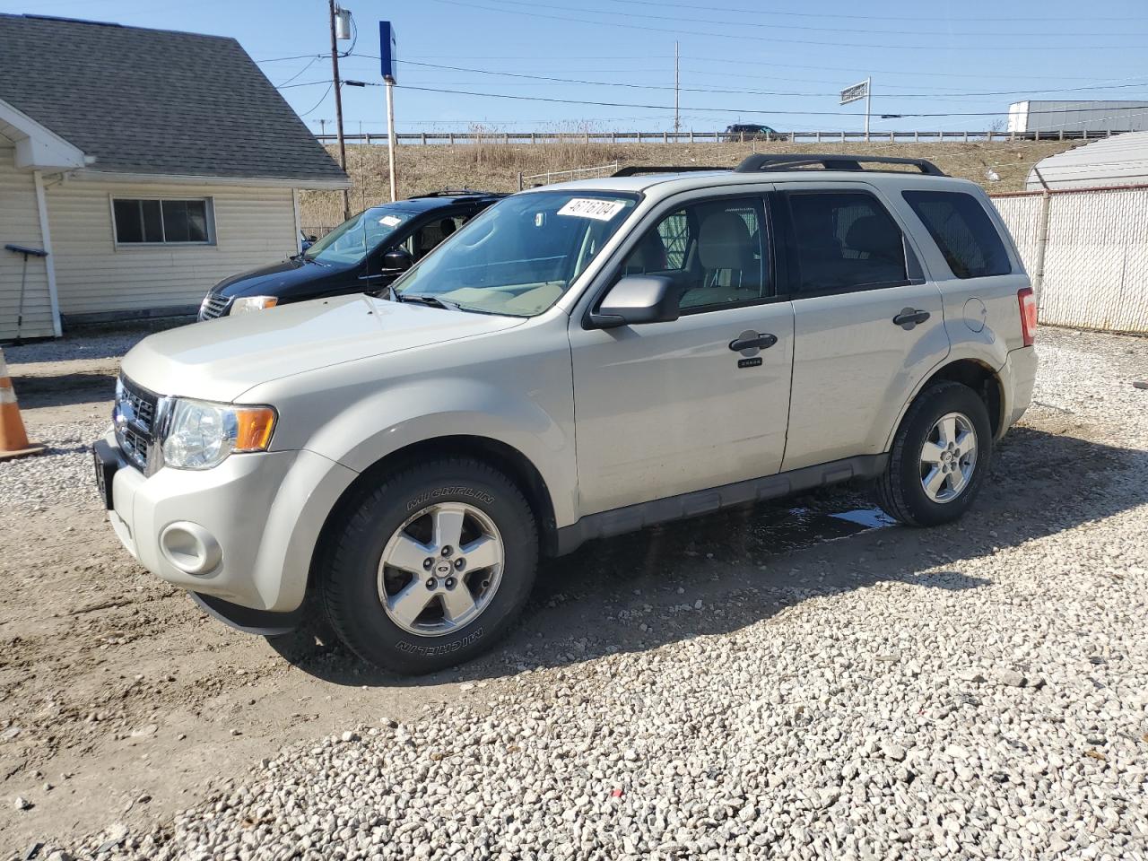 FORD ESCAPE 2009 1fmcu93799kb01114