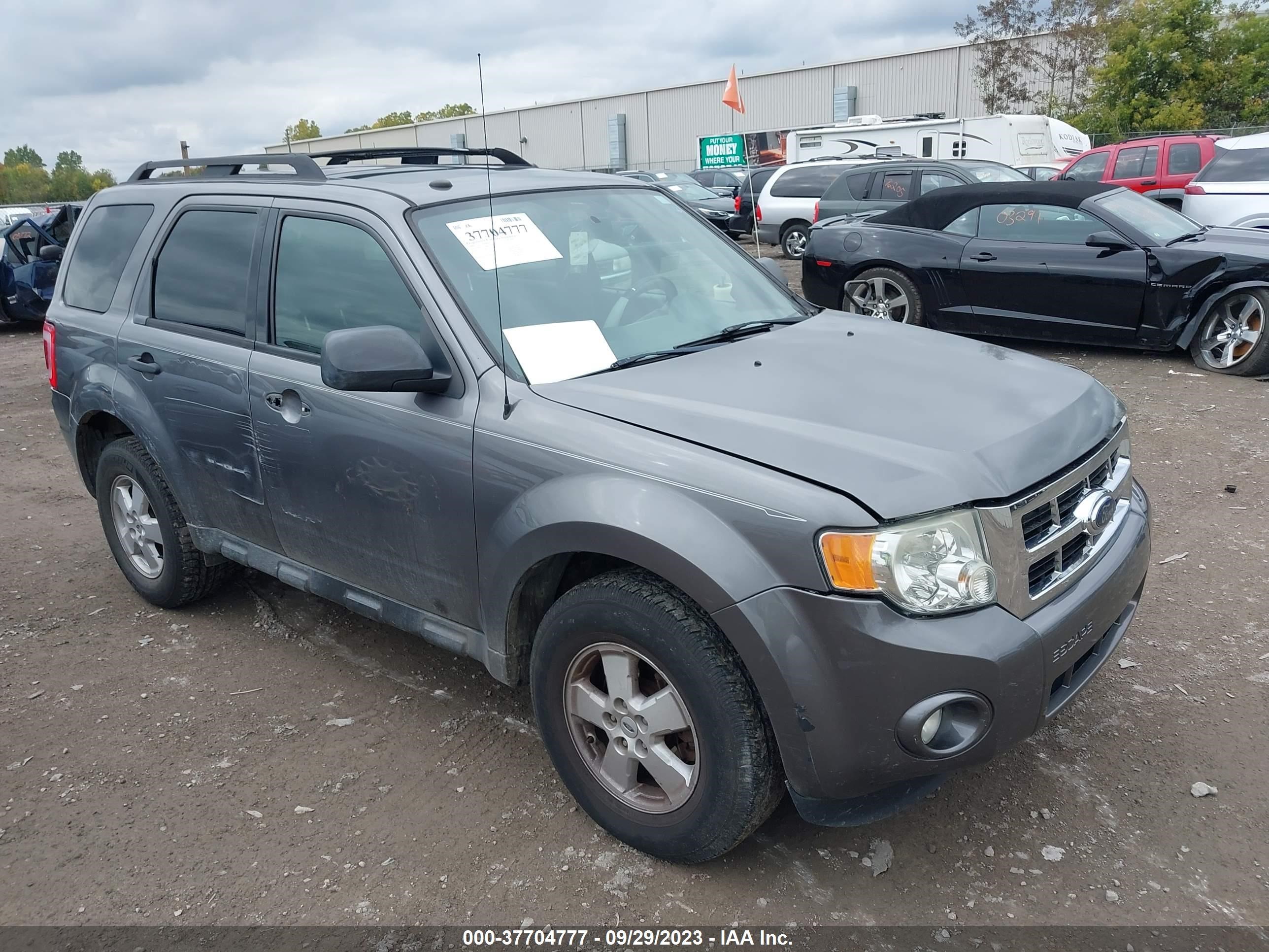 FORD ESCAPE 2009 1fmcu937x9ka22017