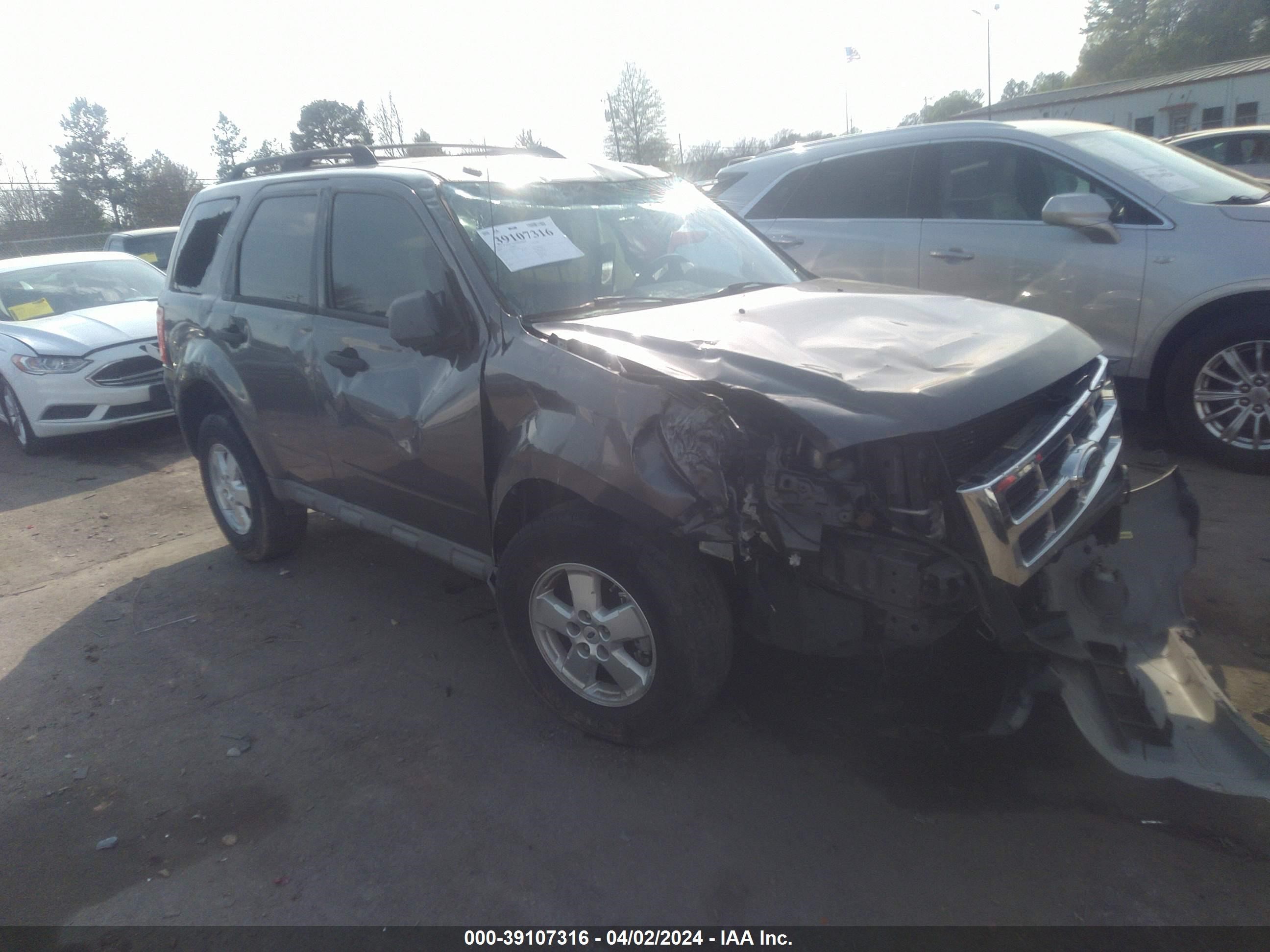 FORD ESCAPE 2009 1fmcu93g09kb78454