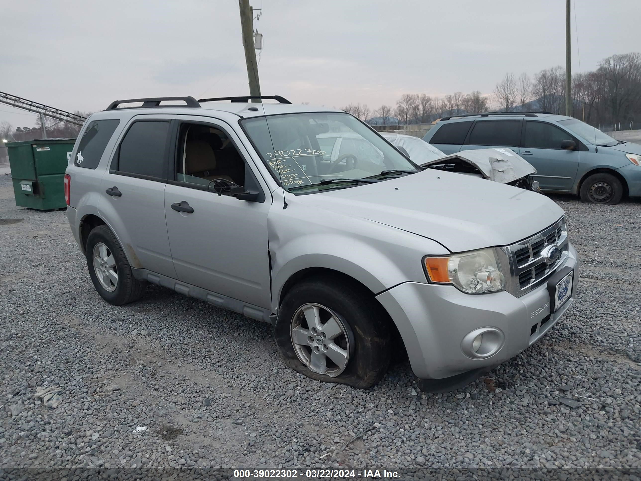 FORD ESCAPE 2009 1fmcu93g09kc19553